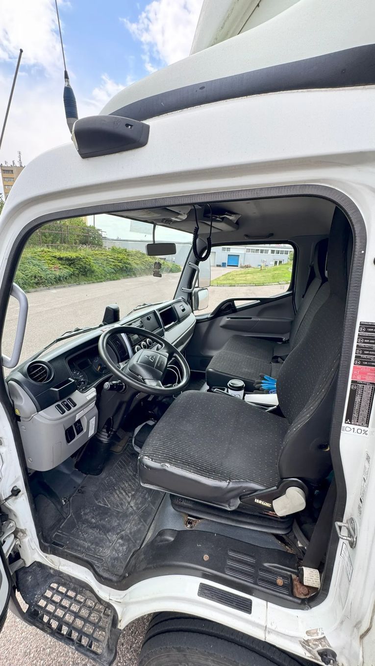 FUSO CANTER  Fuso Canter 9C18 AMT 4x2