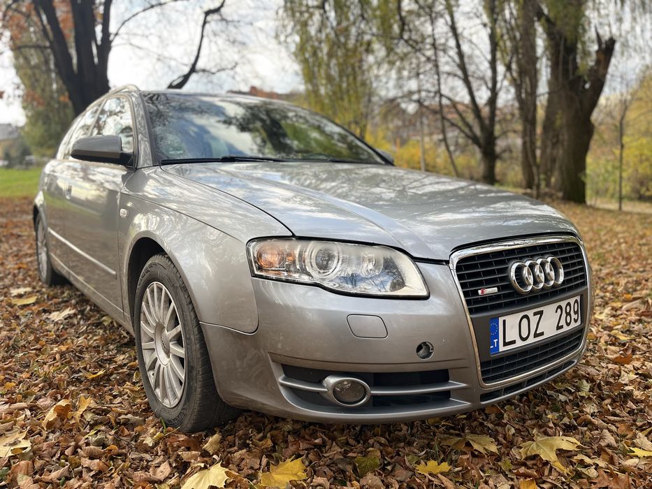 Свіжопригнана Audi A4B7 S-line 2004 рік