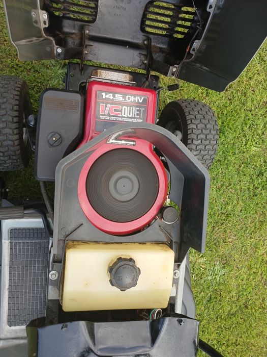 Kosiarka traktorek YARD-PRO (Husqvarna)
