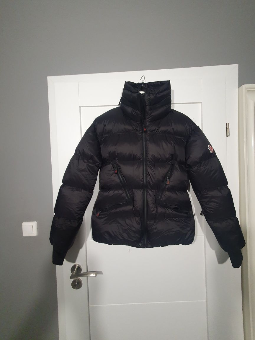 Puchowa kurtka Moncler