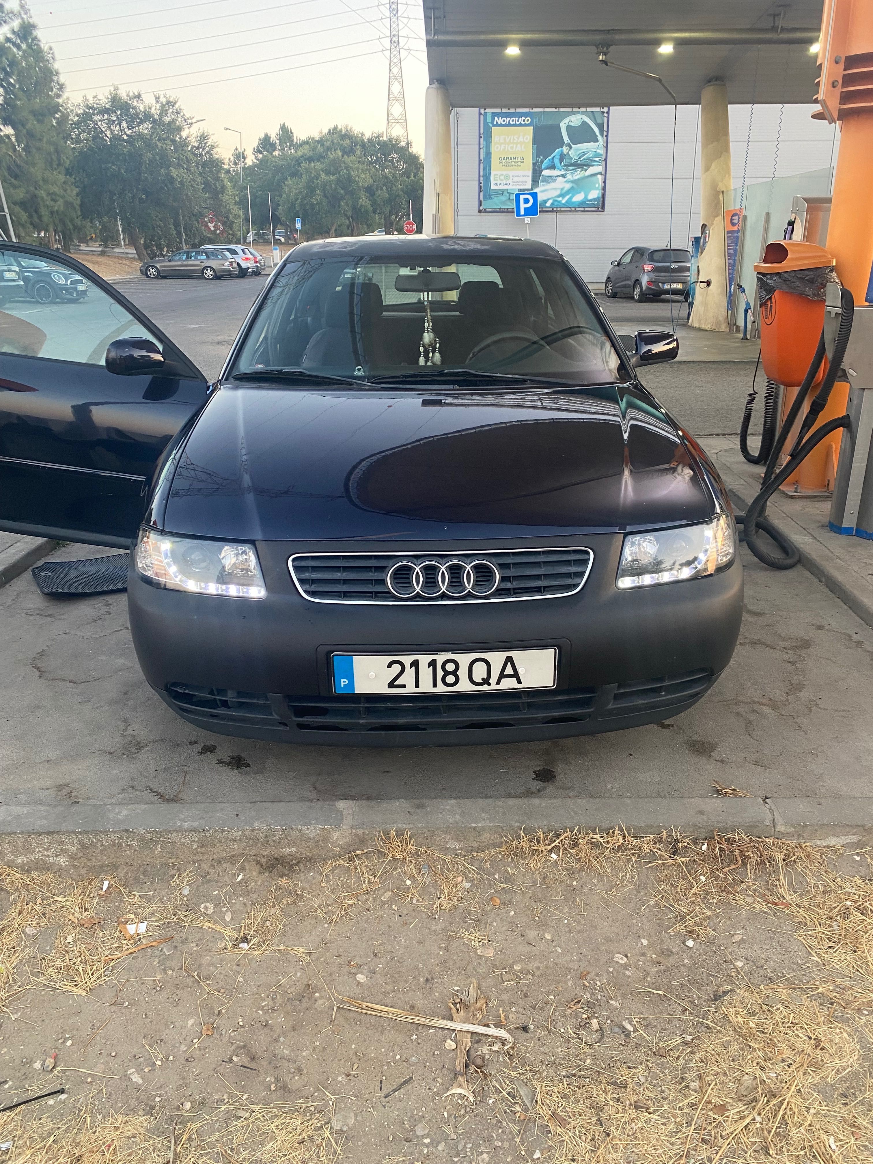 Audi A3 1.9 TDI 110cv cx.aut