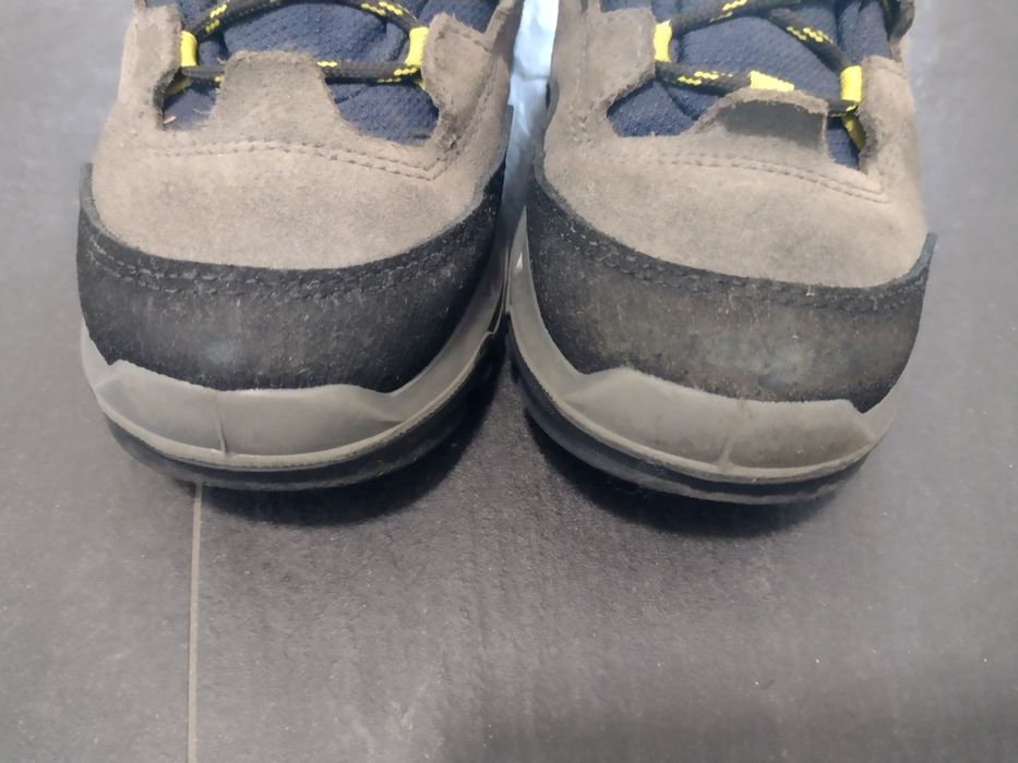 Wodoodporne buty turystyczne Quechua Decathlon, rozmiar 32