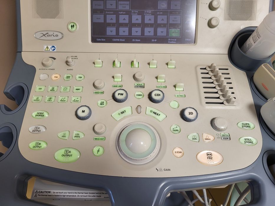 Ultrasonograf aparat USG Toshiba Xario 660a