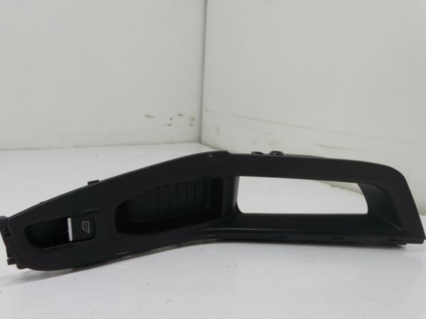 Comando / botão / interruptor vidros frente direito FORD Fiesta VI (CB