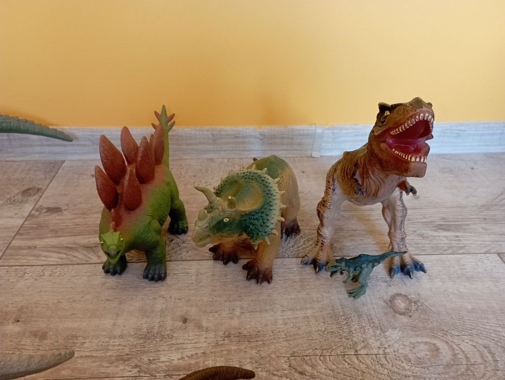 Dinozaury Mattel XXL oraz inne 41sztuk