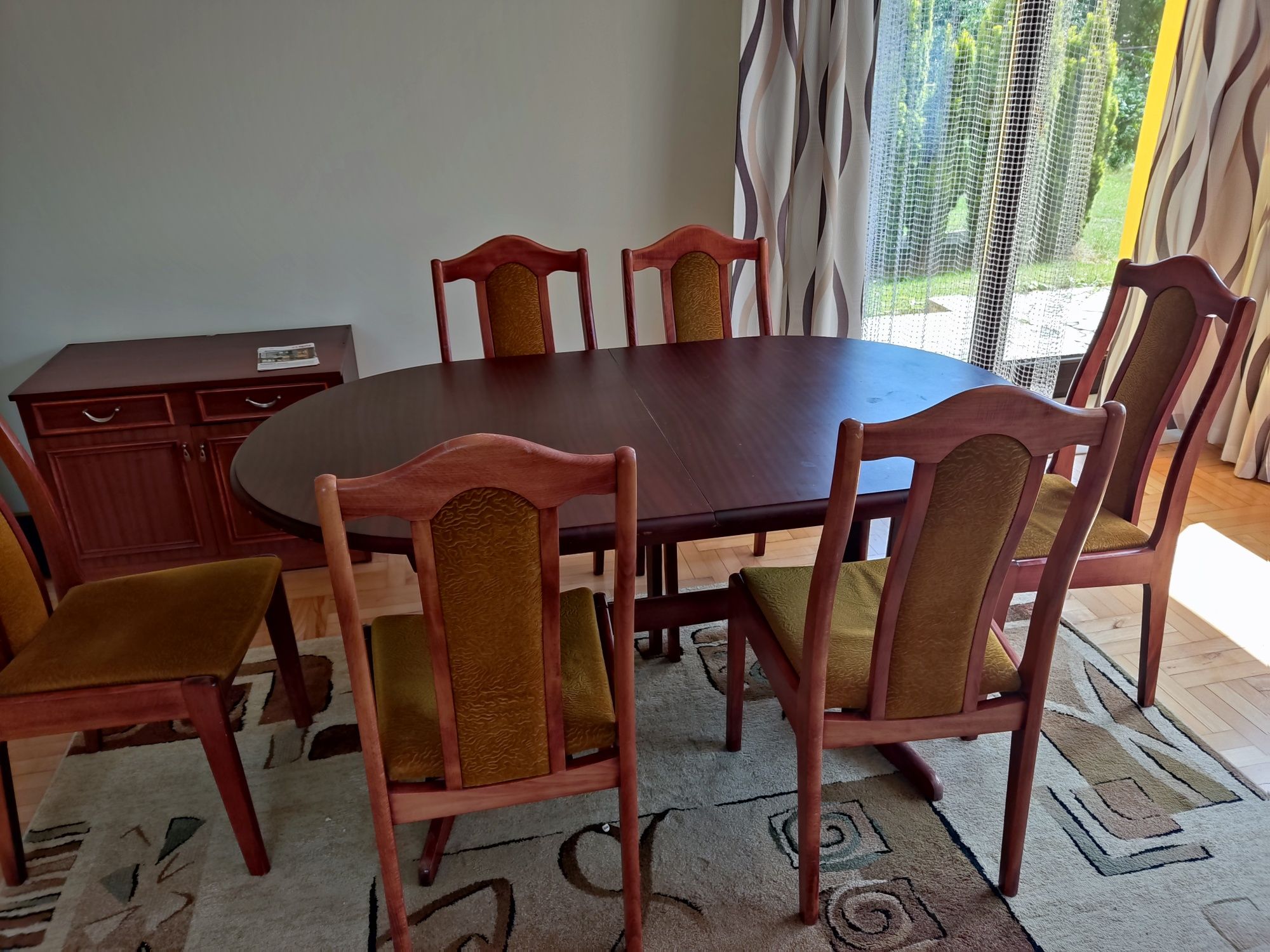 Stół,6 krzeseł ,kolor wiśniowy,drewno