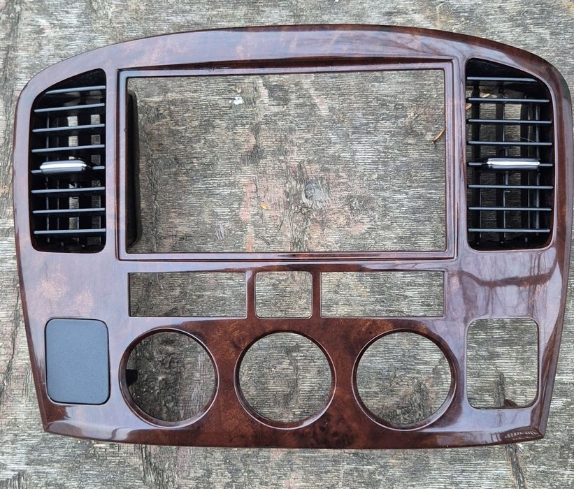 Suzuki Grand Vitara ramka radia 2din