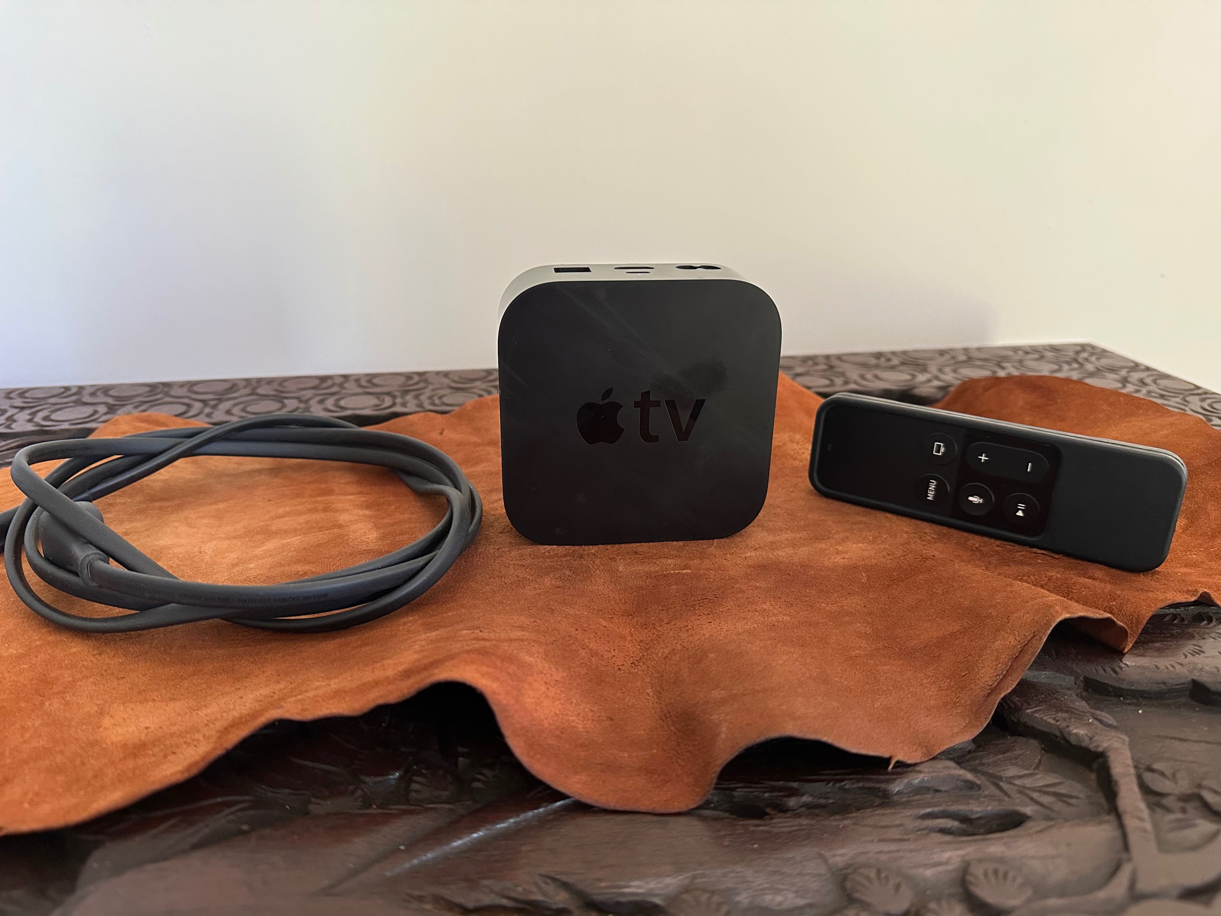 APPLE TV HD - Excelente estado