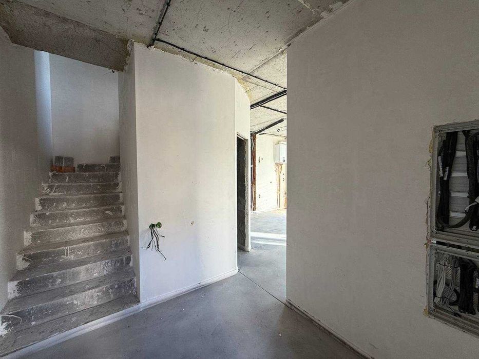 Квадробудинок! Чорновий ремонт! Котеджне містечко! Петропавлівка