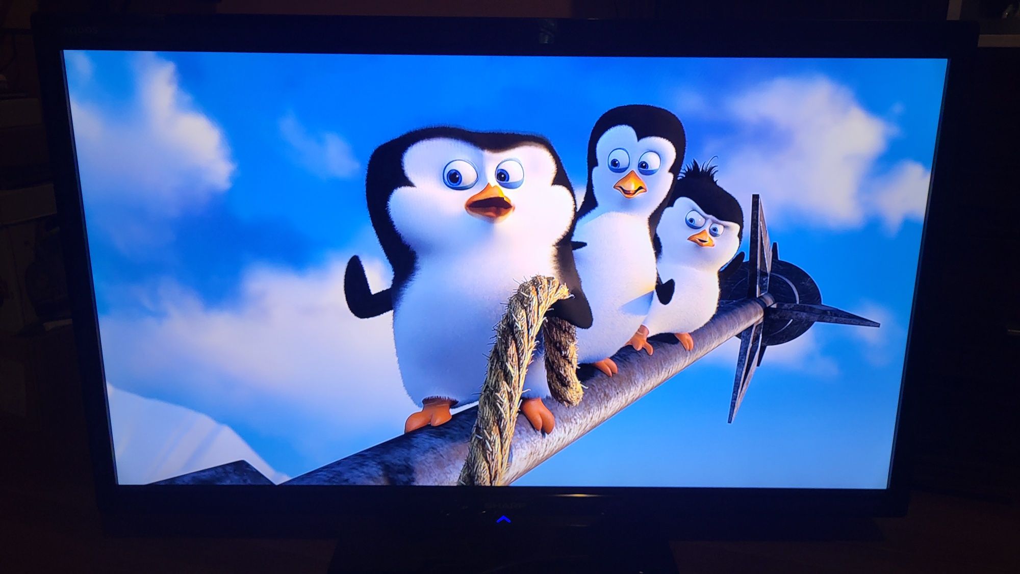Telewizor Sharp 46 cali z pilotem, 4xHDMI, 2xUSB  - stan bdb - opis !