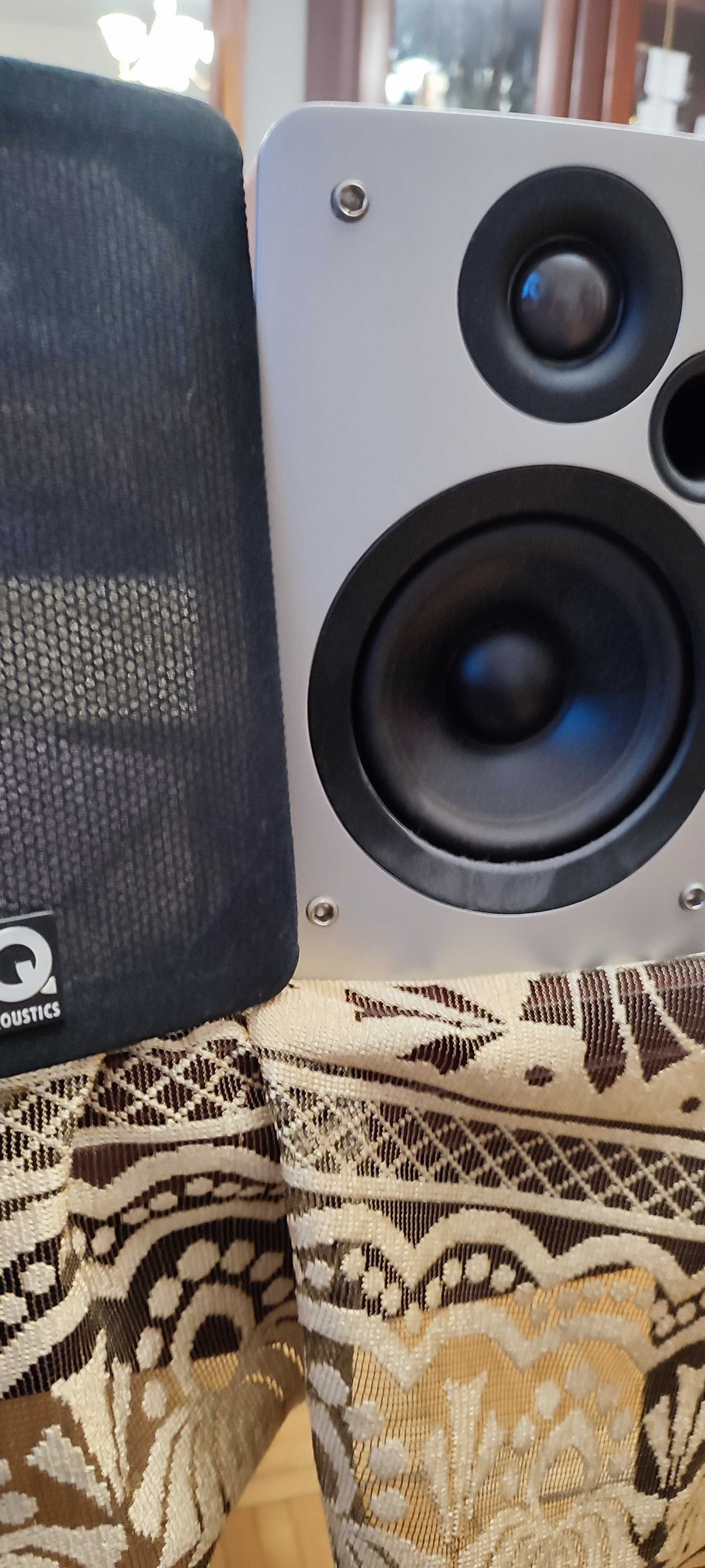 Kolumny głośnikowe Q Acoustics  QA 1010