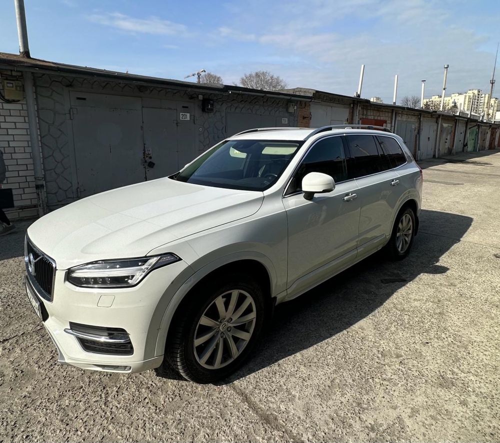 Volvo xc90 2016рік