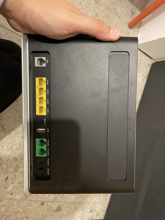 Router huawei ha35-22 na SIM 4G LTE