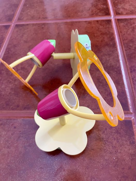 2 candeeiros de parede infantil