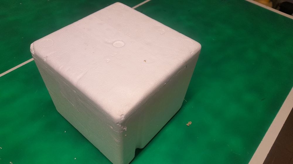 Pudełko styropianowe kwadratowe