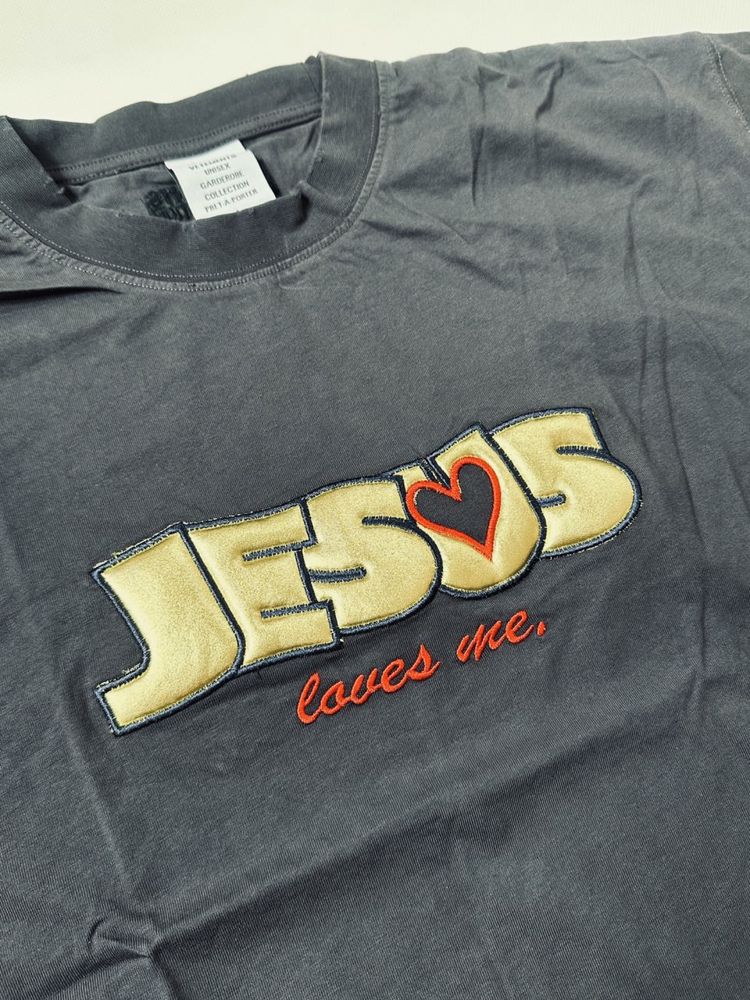 • футболка Vetements Jesus Loves Me • S-M-L