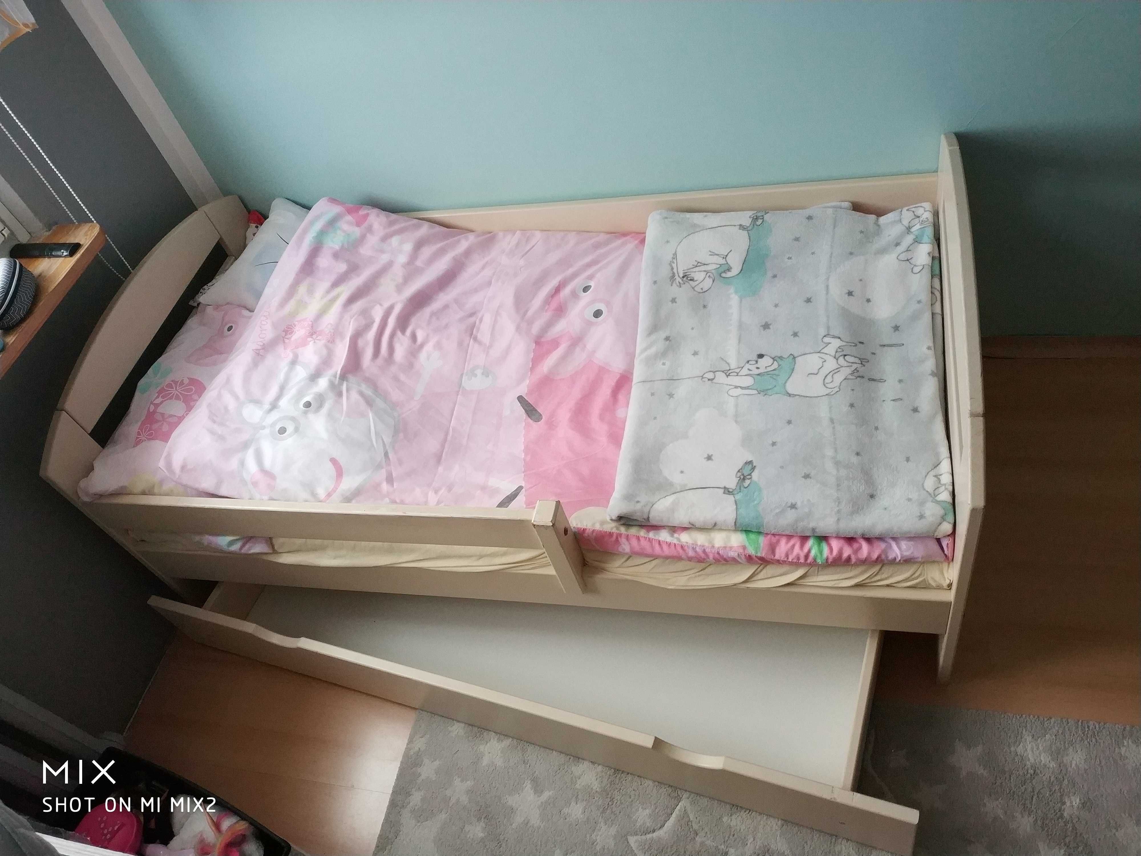 Łóżko dziecięce z materacem 85x165