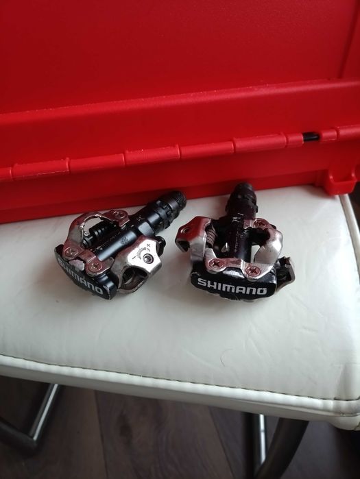 Педалі SHIMANO PD M-520, привезені з голандії
