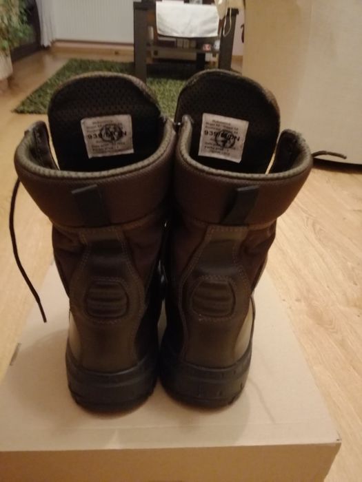 Buty wojskowe - trzewiki wzór 939/MON