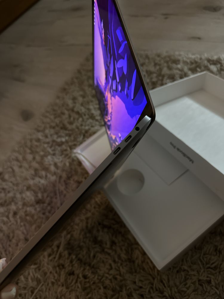 MacBook Pro 15’ 2019 Touch Bar
