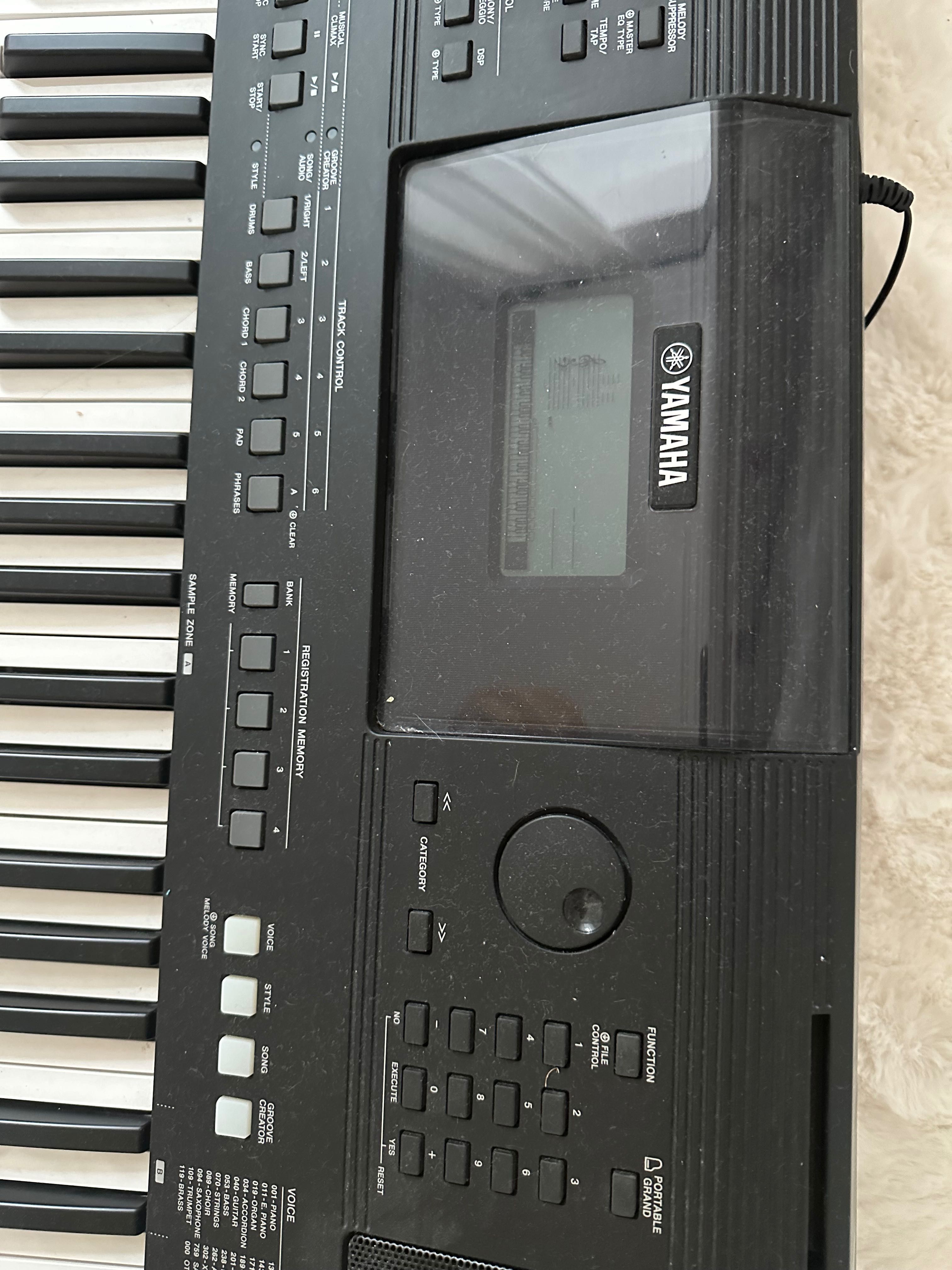 Keyboard prawie nowy
