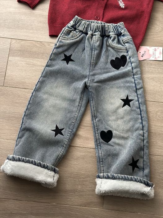 Джинси утеплені та светрик для дівчинки 120-130см