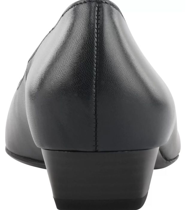 Балетки чорні туфлі