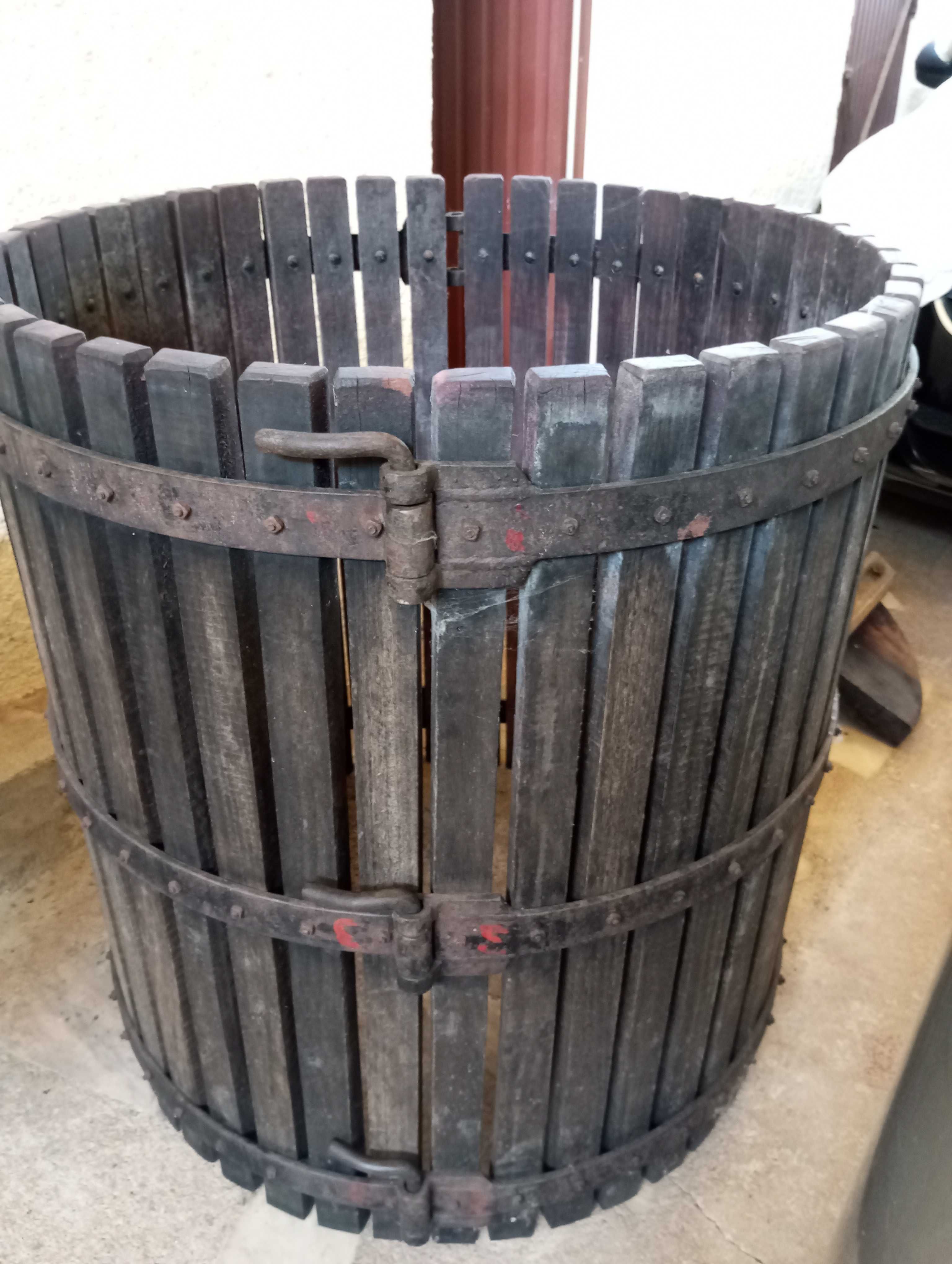 Cincho para espremer vinho no lagar
