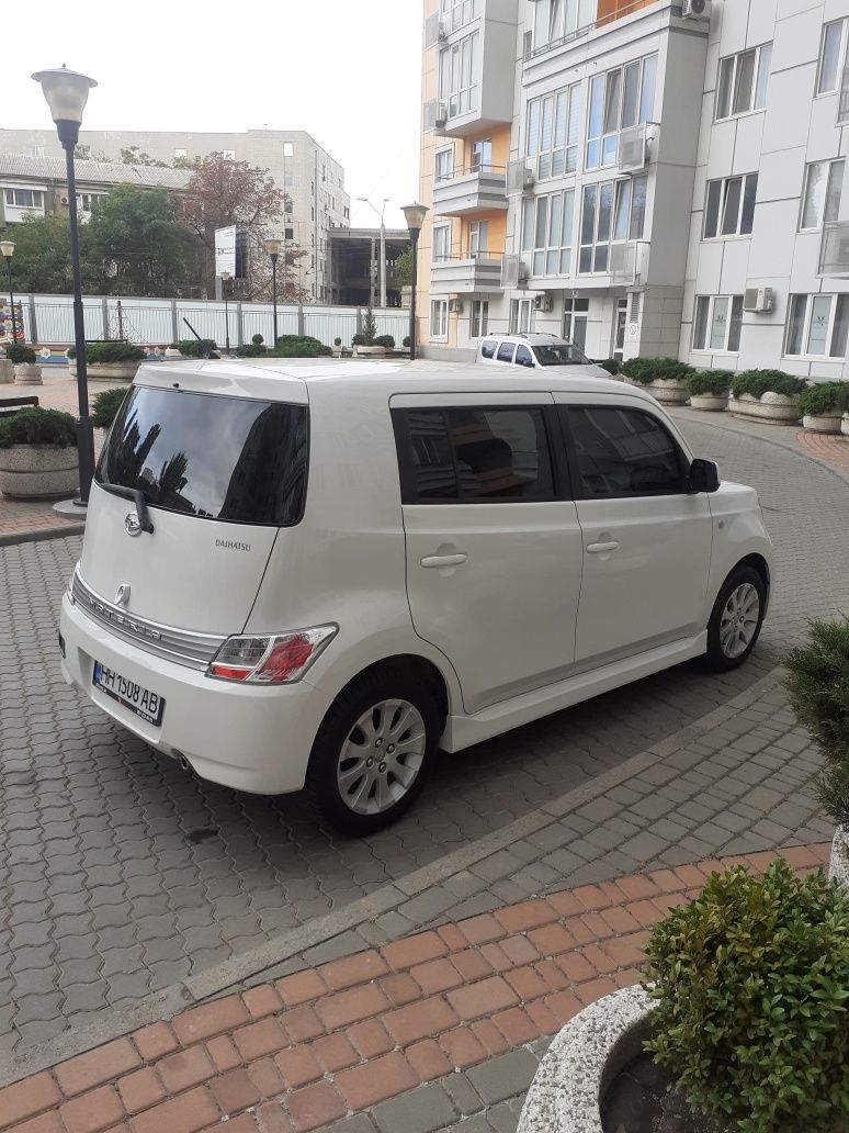 Daihatsu Materia SE. Автомат. 2011г