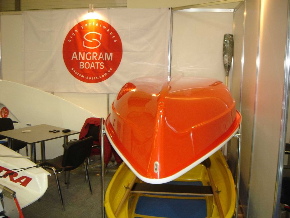 Лодка пластиковая (Стеклопластик)