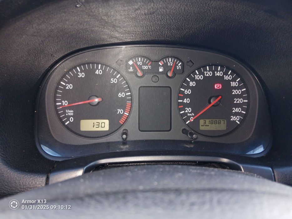 Гольф 4 1998р 1.6