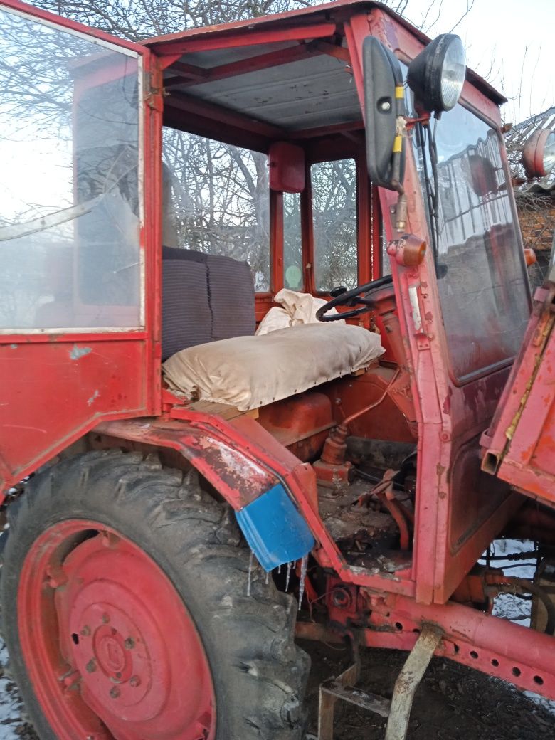 Продам трактор Т16 мг