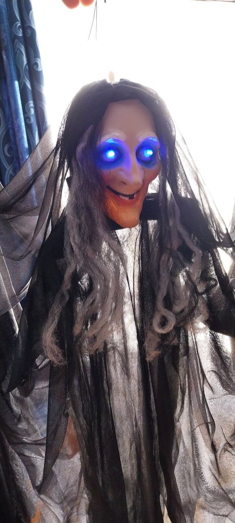 Bruxa mecânica de hallowenn