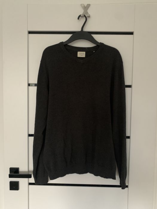 Ciemno szary sweter Jack&Jones