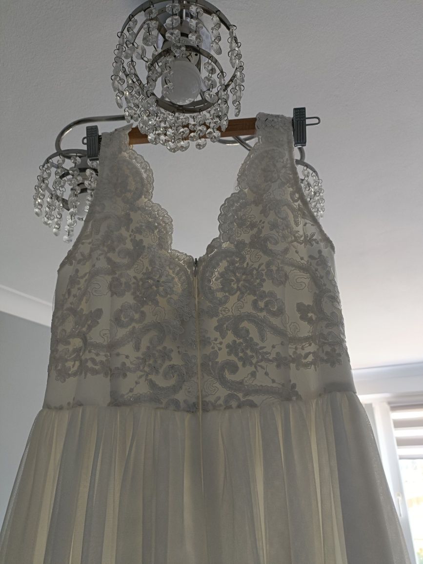 Suknia ślubna rozmiar z metki 40