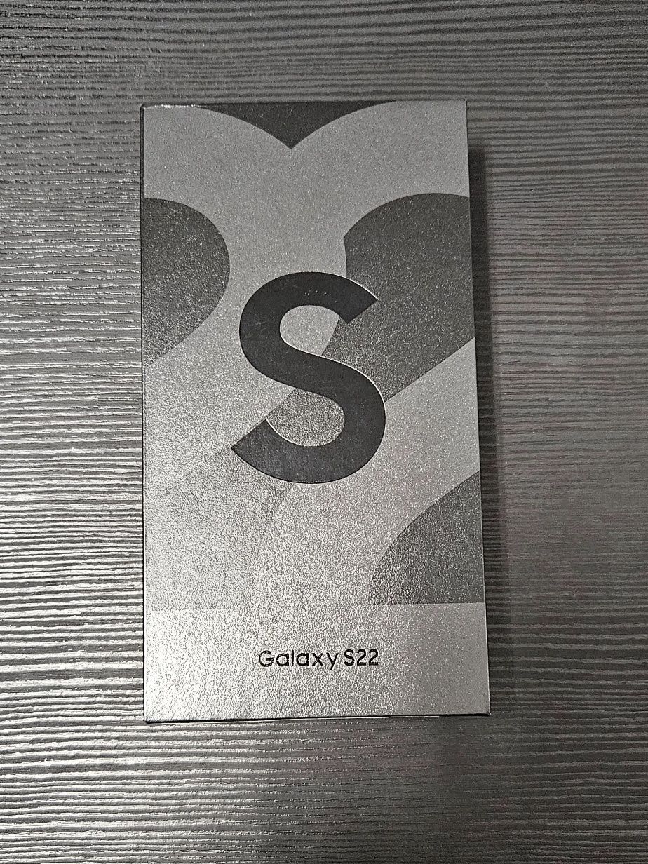 Samsung Galaxy S22 5G Preto.