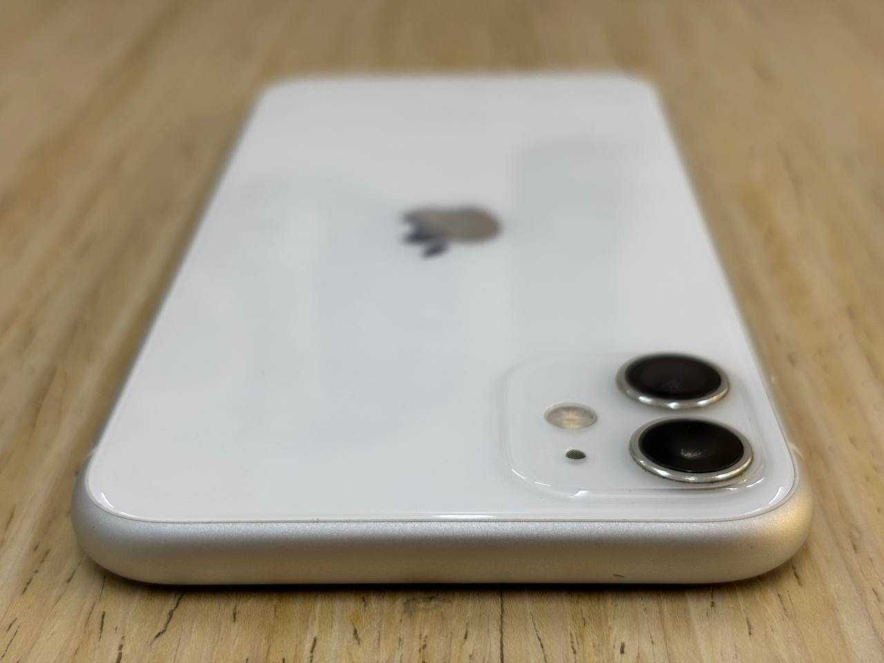 /12795 iPhone 11 64GB white Neverlock Обмін Гарантія