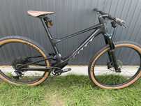 Rower górski SCOTT SPARK -Karbon 29-Powystawowy