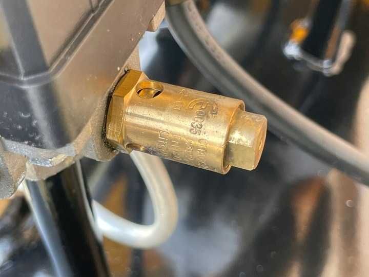 КОМПРЕСОР 50L  масляний поршневий компресор повітряний 2 циліндри