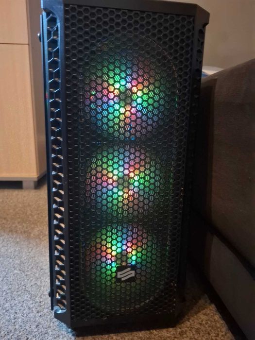 Komputer stacjonarny i5-9400F / GTX 1660 6GB / 16GB RAM / SSD + HDD