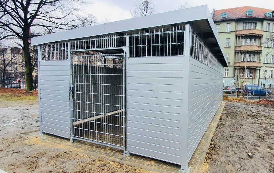 Wiata Śmietnikowa 3X2 . MONTAŻ GRATIS