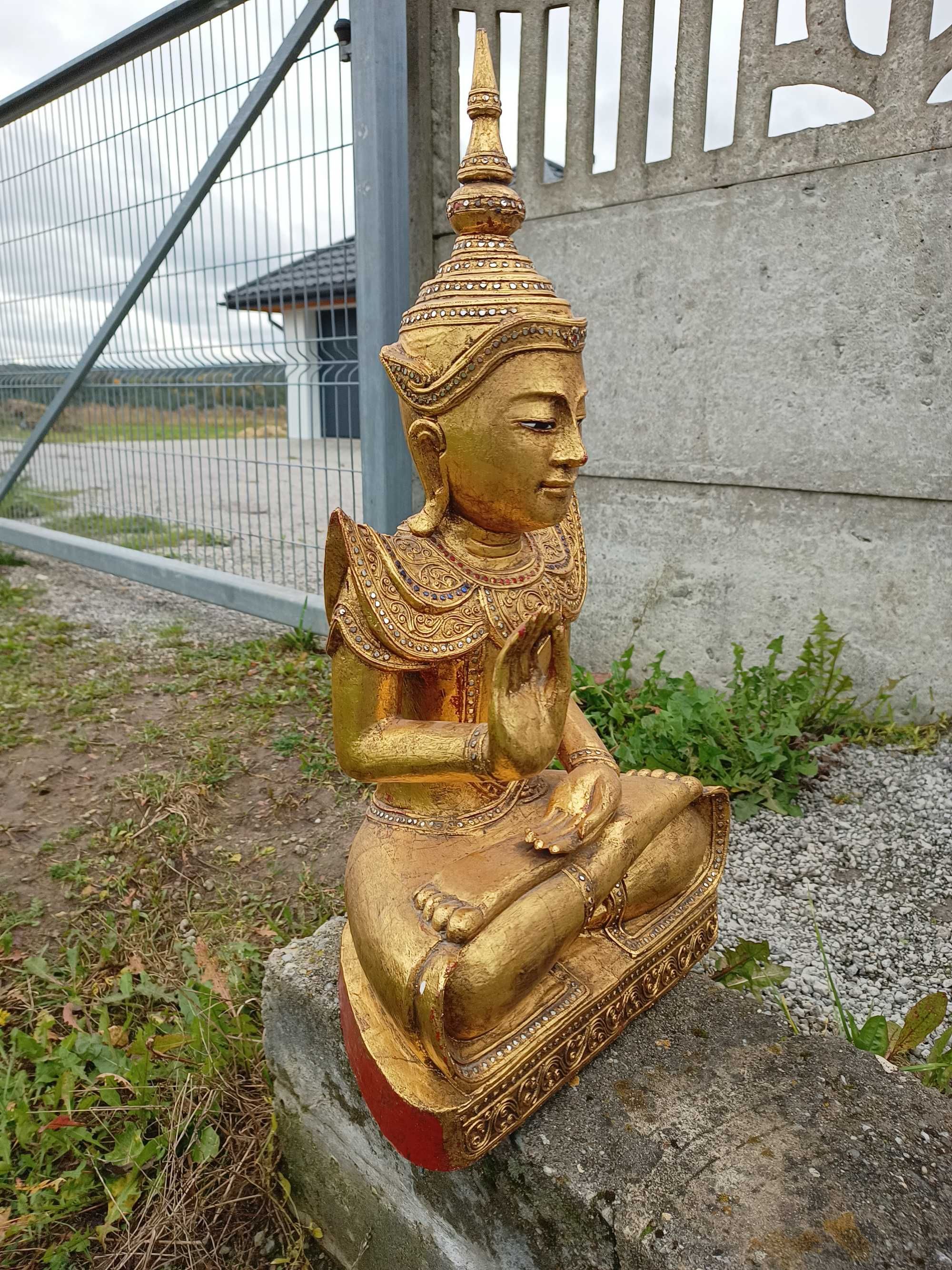 Rzeźba drewniana Budda