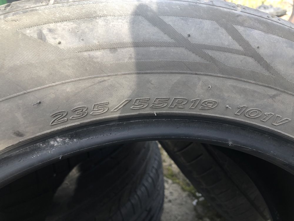 Шини HANKOOK та BRIDGESTONE 235/55 r19