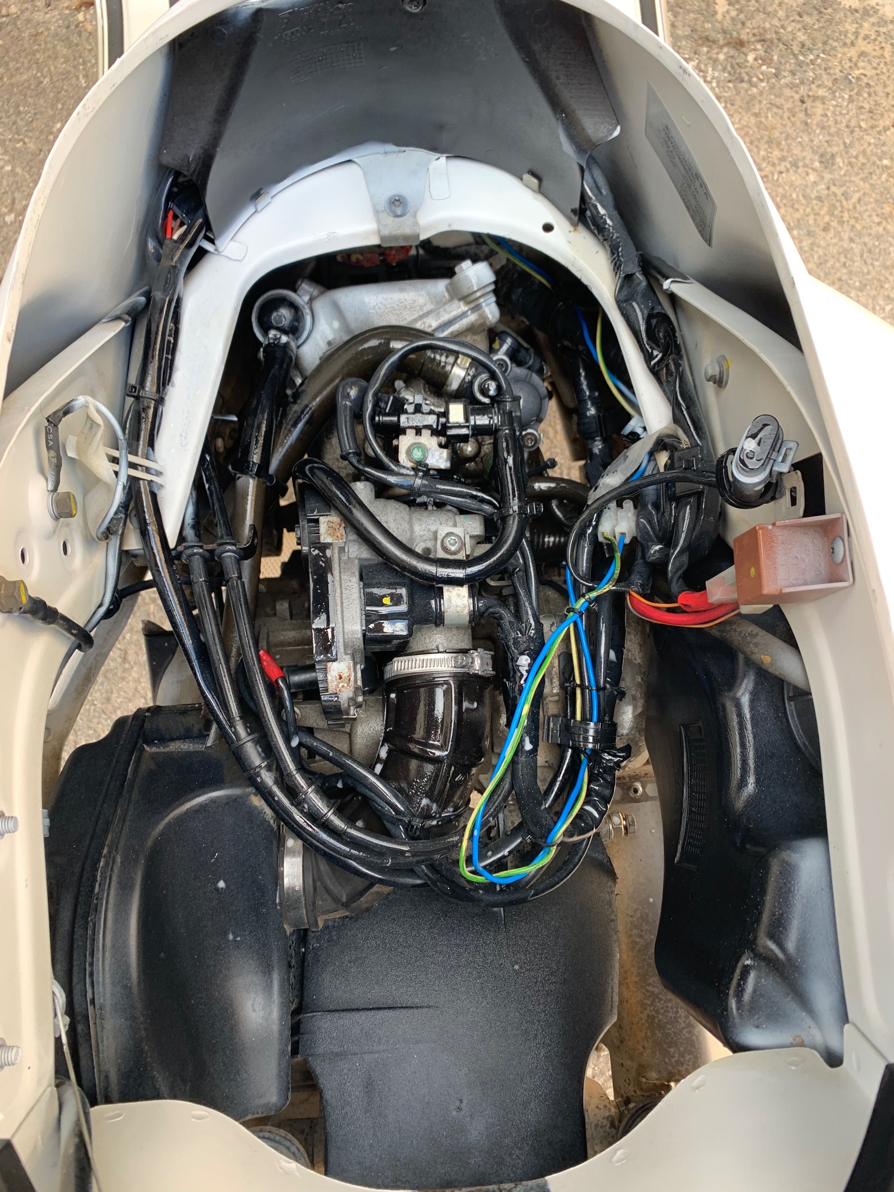 VESPA  GTS 300 Supra