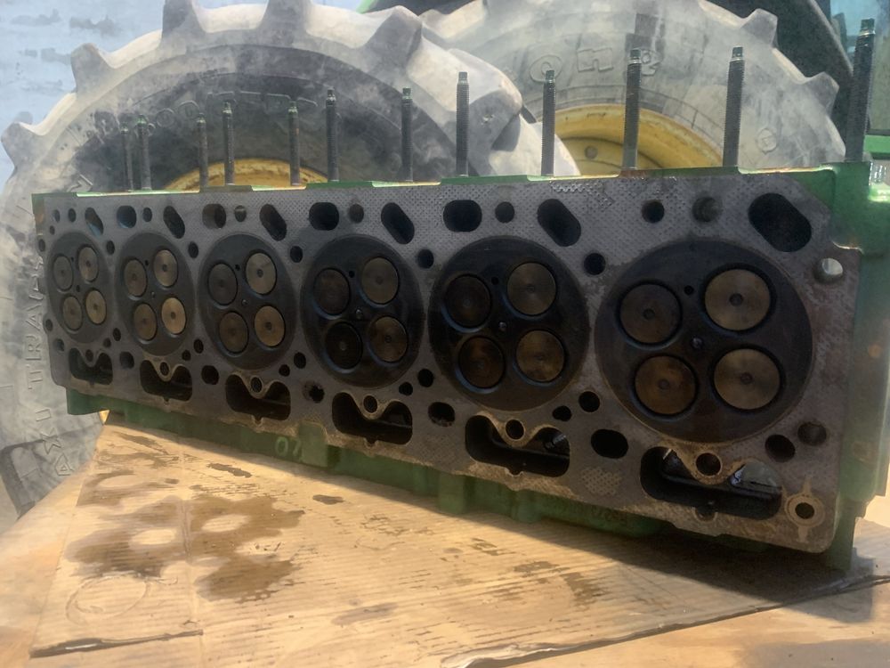 Glowica John Deere 6068 R527376 RE588251