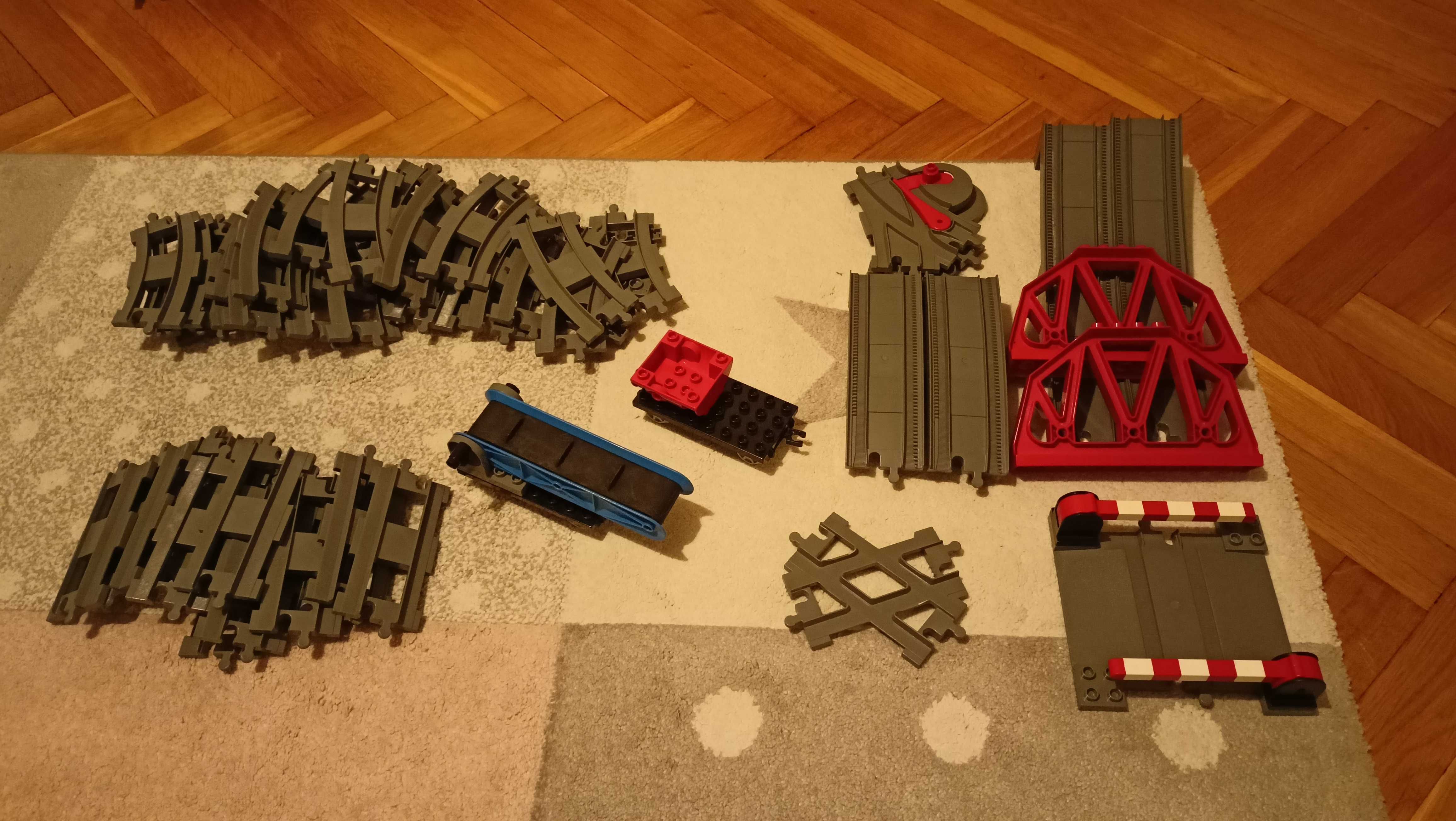 5609 LEGO Duplo pociąg + dużo torów z wiaduktem