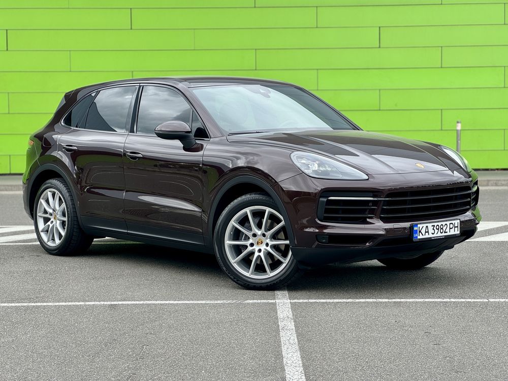Porsche Cayenne Official