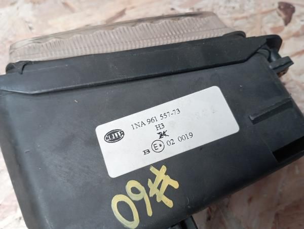 Farol nevoeiro frente esquerdo SEAT Toledo I (1L)