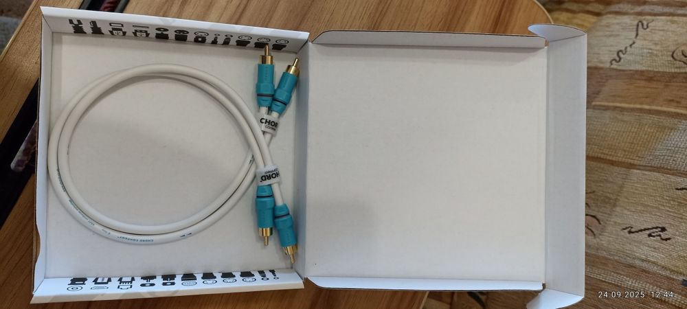 Межблочный кабель Chord C-line (новый)