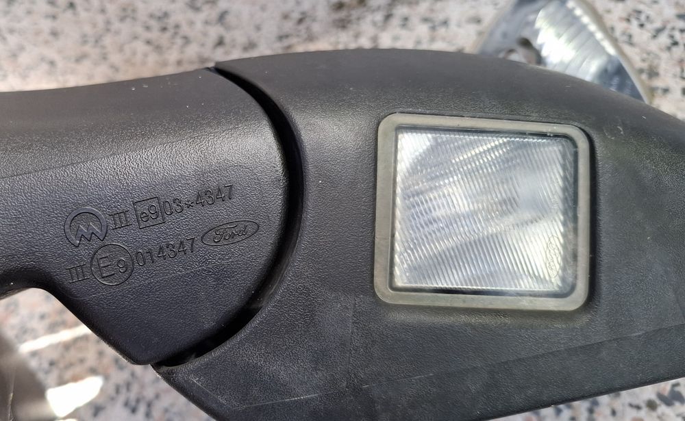 Espelho retrovisor Ford SMAX Ler descrição